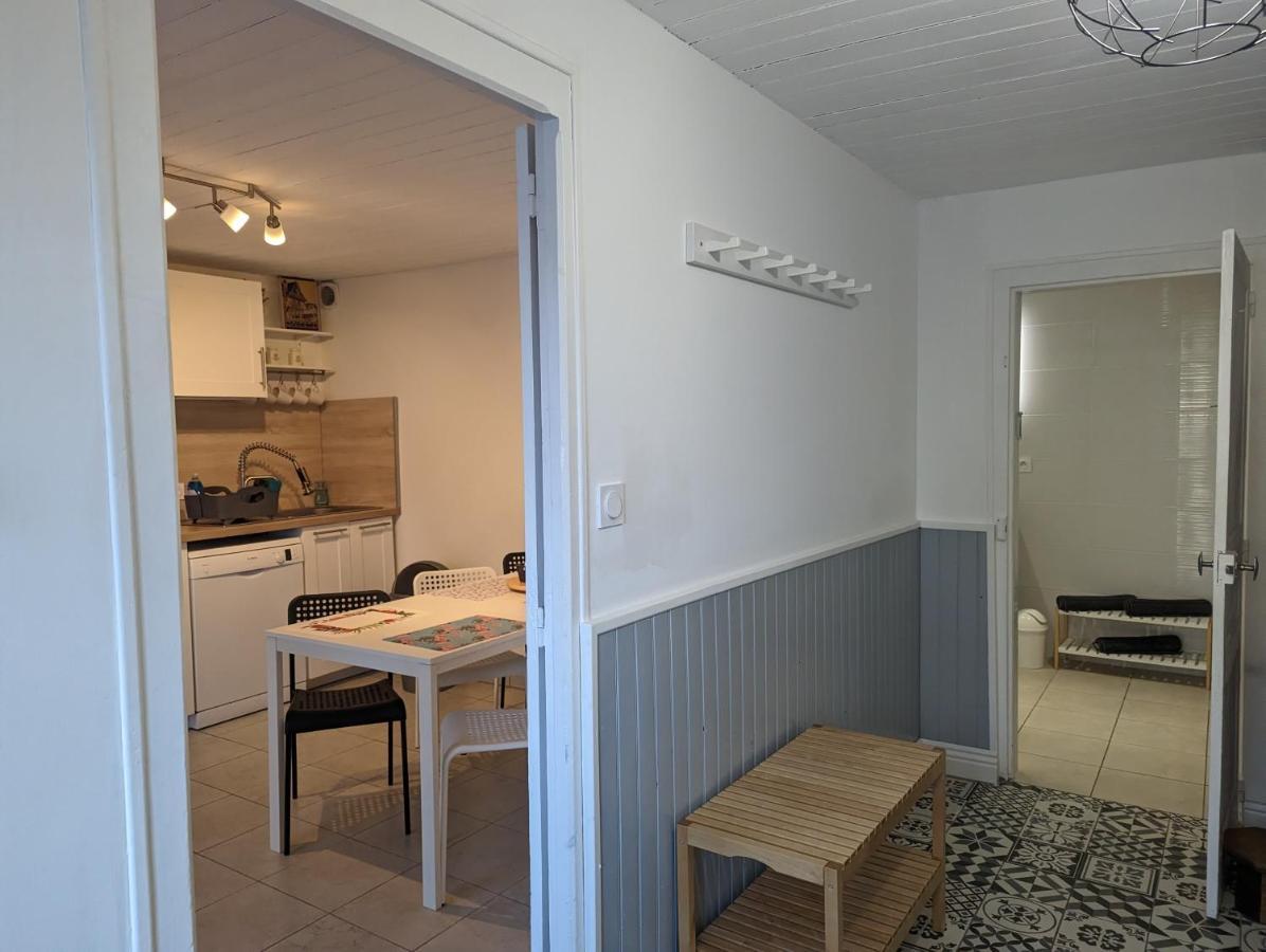 Kerdamez, Maison De Ville Proche Centre, Parking Dinan Exterior photo